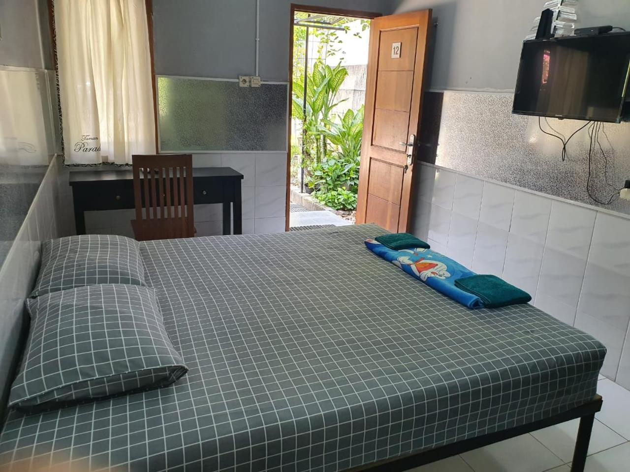 Taman Paradise Homestay Pradahkalikendal Kültér fotó